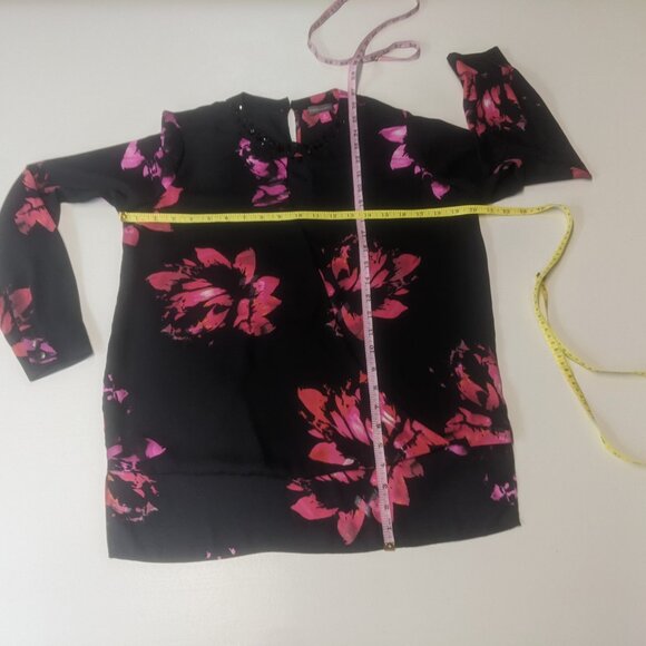 Vince Camuto Size XS Black Floral Tunic - Picture 11 of 16